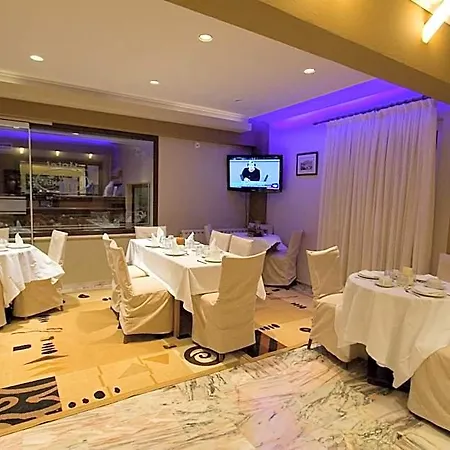 40 Platania Hotel Loutra Edipsou (Evia)