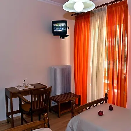 Hotel 40 Platania