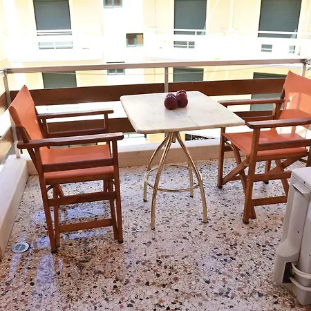 40 Platania Λουτρά Αιδηψού