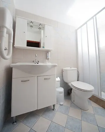 40 Platania 2* Loutra Edipsou (Evia)