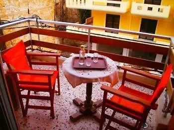 Hotell 40 Platania 2*