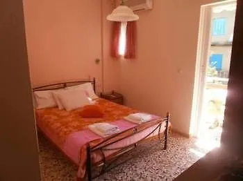 Hotel 40 Platania 2*